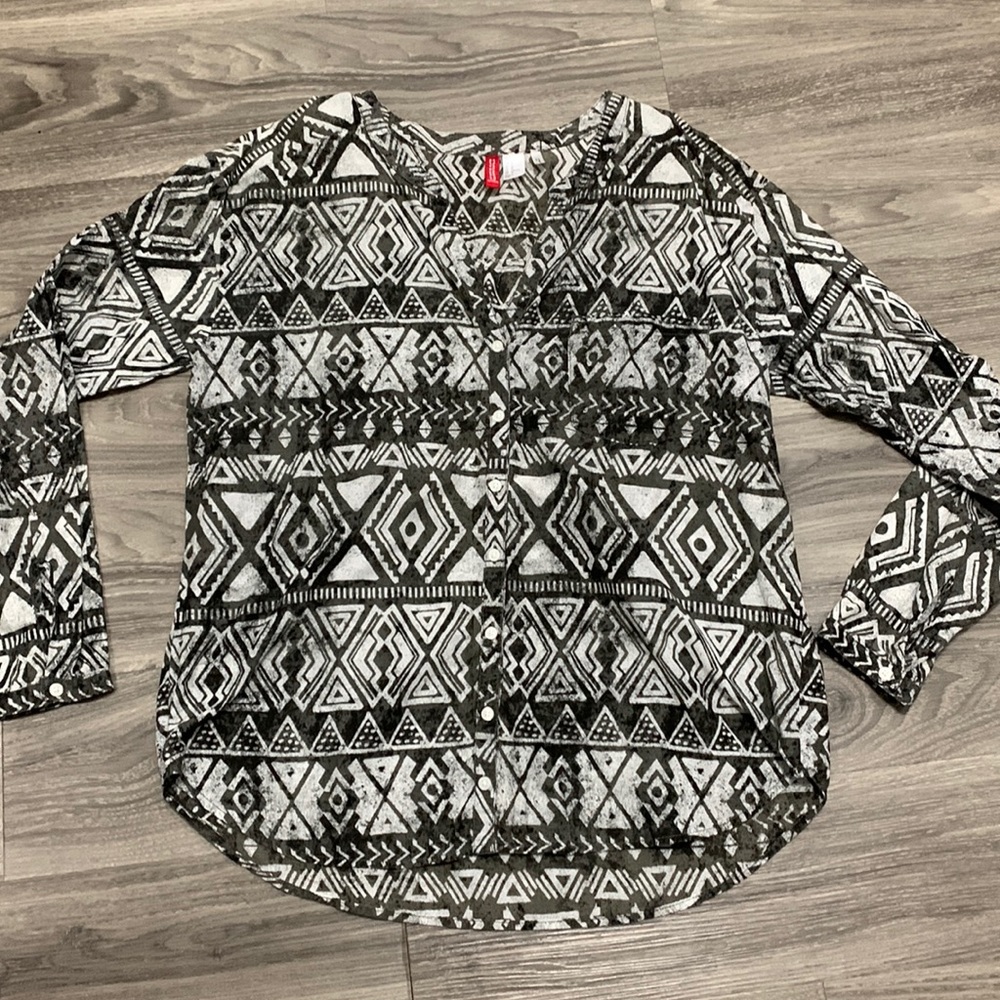 Aztek pattern cotton blouse lightweight